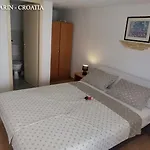 Casa Lavanda - Karin Gornji Lejlighed