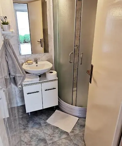 Casa Lavanda - Karin Gornji Апартаменты Горни-Карин